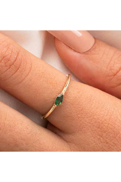 FasekGold Gümüş Yüzük - Zümrüt Taşlı Minimal Tasarım Tektaş Kadın 925 Ayar Gü...