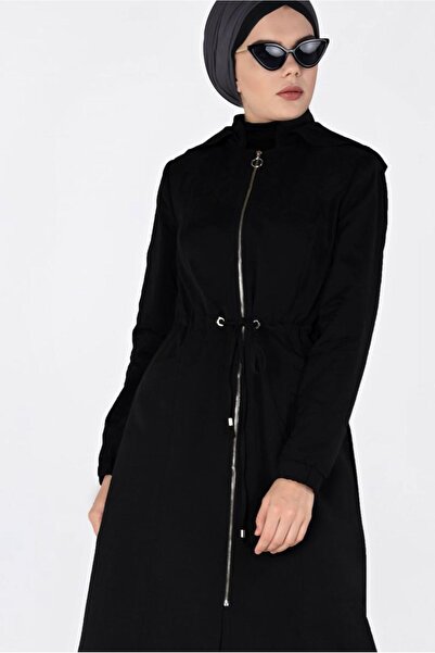 TRENDTESETTÜR KADIN SİYAH BİLEKLERİ VE ETEK UCU LASTİKLİ KAPÜŞONLU TRENÇKOT 1357