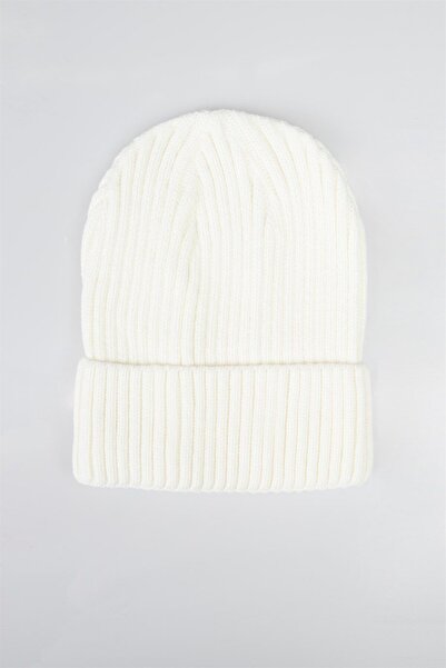 Tudors Зимова чоловіча бежева шапка.