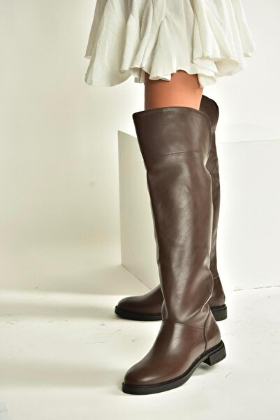 Fox Shoes V973801009 Καφέ Κλασικές Γυναικείες Μπότες Ιππασίας με χαμηλό τακούνι πάνω από το γόνατο