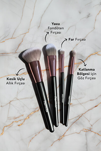Flormar 4'lü Makyaj Fırçası Seti (Allık-Fondöten-Far-Crease) - Makeup Brush Set - 8690604597772