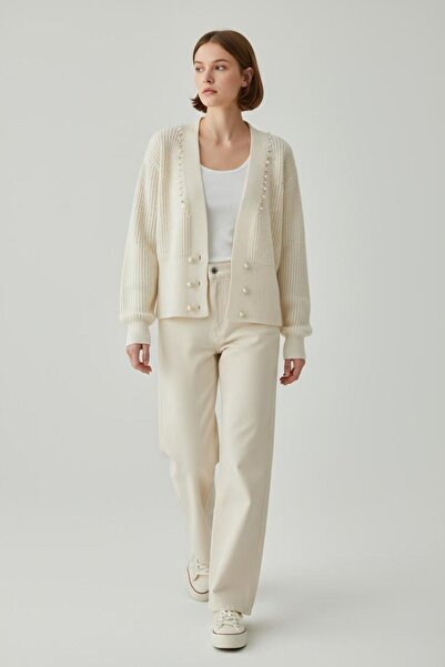 NEWCO Modern Style Double Row Button Detailed Stone Decorated V-Neck Knitwear Cardigan