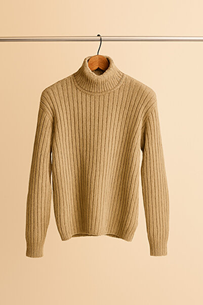 OTAKU Boğazlı Triko Kazak