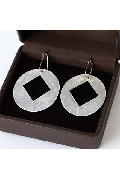 OEM White mother-of-pearl capiz earrings and surgical steel clasp, handmade in Romania