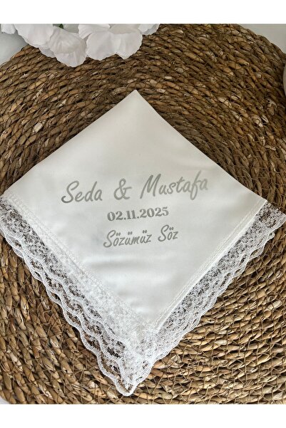 imzatasarım Beyaz Dantel Kenarlı Isme Özel Söz Damat Mendili Peçetesi Gold/gümüş Renk Yazılı (25X25CM)