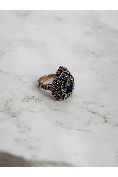 FAYRA ACCESSORIES Zircon Stone Water Drop Figured Ring