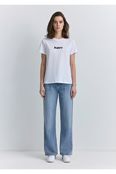 Mavi Λευκό μπλουζάκι με στάμπα αέρα κανονική εφαρμογή / κανονική εφαρμογή 1613288 -620