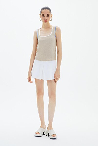 Rue Studio Бежева блузка з контрастними деталями