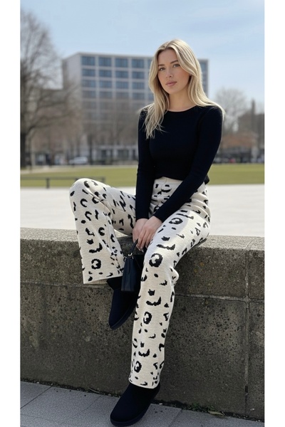 bohostyle Leopard knit pants, elastic and comfortable