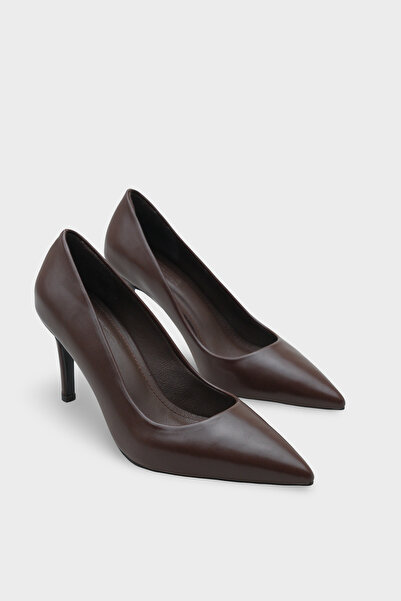 Capone Outfitters Ронда Средно висок ток Ежедневен шик Подплатен с естествена кожа Стилето