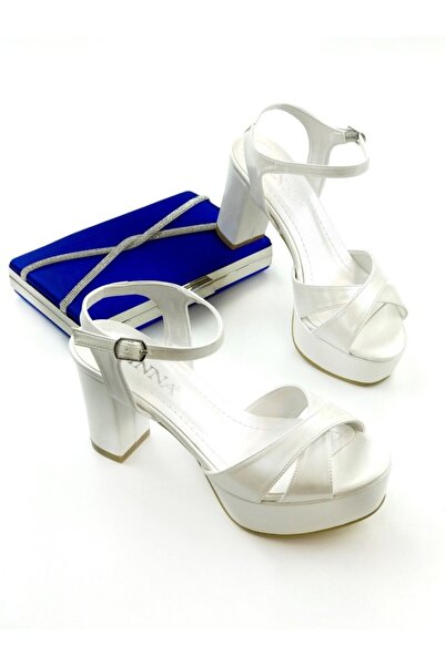 İNNA Pantofi de seară pentru damă Esta