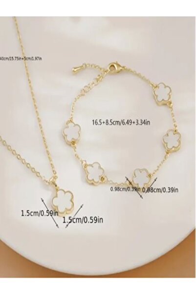 Alyas Aksesuar Clover Necklace and Bracelet Set