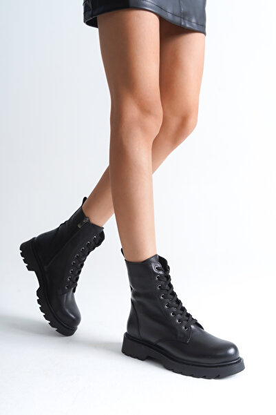 Capone Outfitters Valódi bőr fűzős női csizma