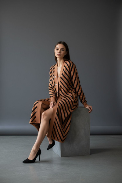 ENDAMIM Cardigan Long Knitwear Button Detail Without Closure