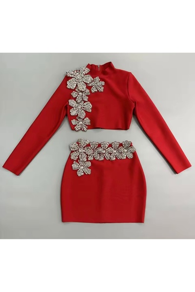 DESİGNEDBYD Kadın Dekolteli Parıltılı Çiçek Aplikeli Mini Abiye Takım Parti Mezuniyet After Parti Gece Elbisesi