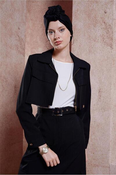 Alvina طقم تنورة وسترة بحزام 44460
