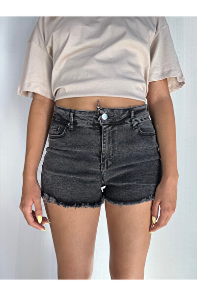 TF The Fancy For You Kadın Yüksek Bel Cepli Paçası Püsküllü Pamuklu Kot Şort