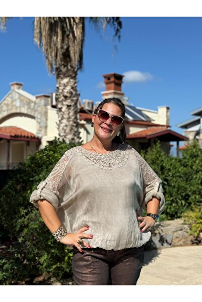 Punta Otantik NC1888 Μεταξωτό πλεκτό είδος με δαντέλα στην πλάτη και στους ώμους Ιταλική μπλούζα κρεμ