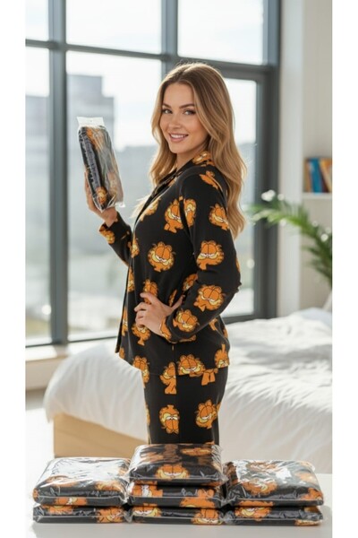 Menessa HomeWear GARFİELD DESENLİ KADIN PİJAMA TAKIMI