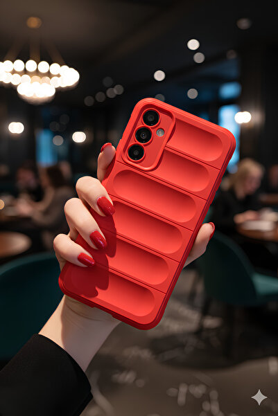 TechTrove Samsung Galaxy S22 Plus Kılıf Elde Kaymaz İçi Kadife Silikon Kapak