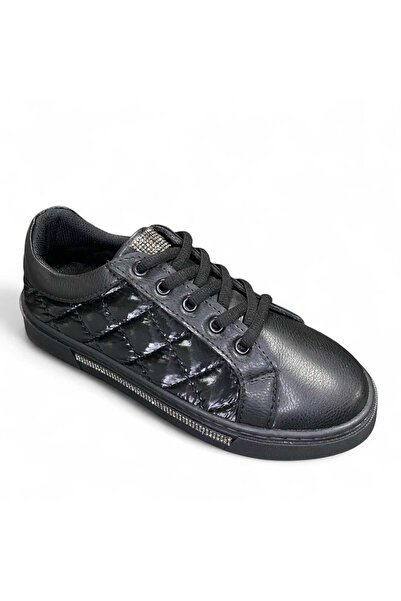 Desimod أحذية نسائية يومية مريحة ومفصلة بتفاصيل حجرية