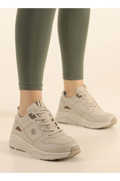 KOCAMANLAR Queen Step 2105 Unisex Sports Shoes Beige