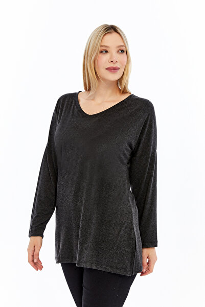 Curvy Trend Plus Size V-Neck Long Sleeve Slit Wrinkled Viscose Fabric Blouse