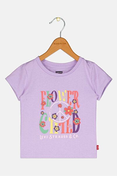 Levi's بلوزة بأكمام قصيرة بطبعة جرافيكية للبنات الصغار، لون لافندر
