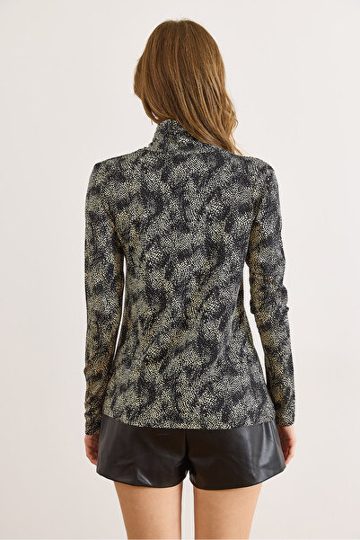 Olalook Women's Rain Black Turtleneck Soft Textured Knitted Viscose Blouse Blz-19003148