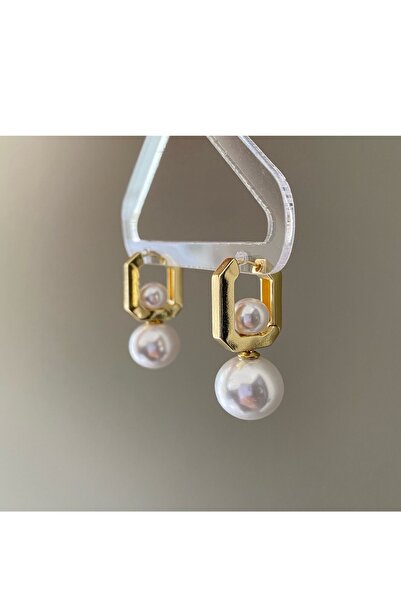 gaila design Üç Farklı Modelde Kullanılabilen İncili Küpe