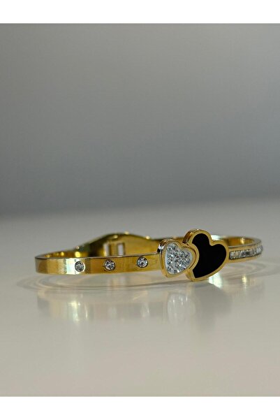 Sarcopte Çelik Kalp Şekilli Taşlı Kadın Kolye – Zarif ve Şık Tasarım