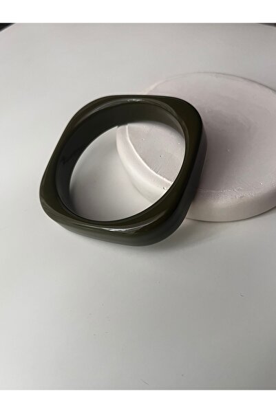 BusradanDesign سوار من نوع كلايب موديل كاكي جرين كون (6.7 سم)