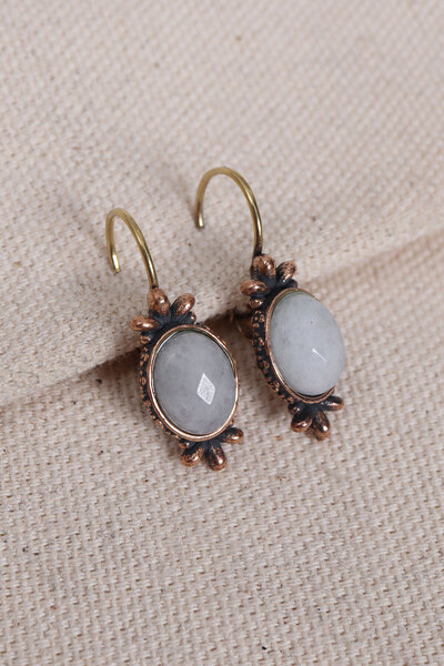 Süspüs Accessories White Quartz Stone Authentic Earrings