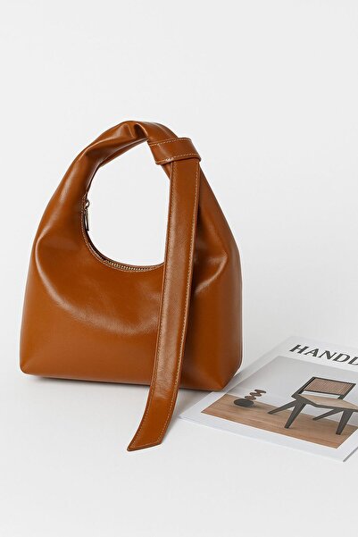 Handley Geantă de umăr și de mână de lux, strălucitoare – cu detaliu de mâner...