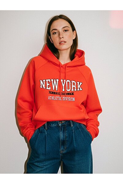 Ltb Long Sleeve Slogan Printed Hooded Red Sweatshirt