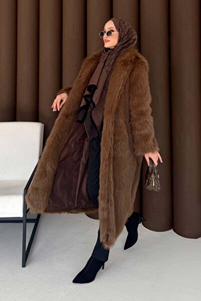 Melike Tatar Μακριά ψεύτικη γούνα 32-3704