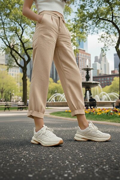 Kinetix Salerno W White Women's Sports Shoes