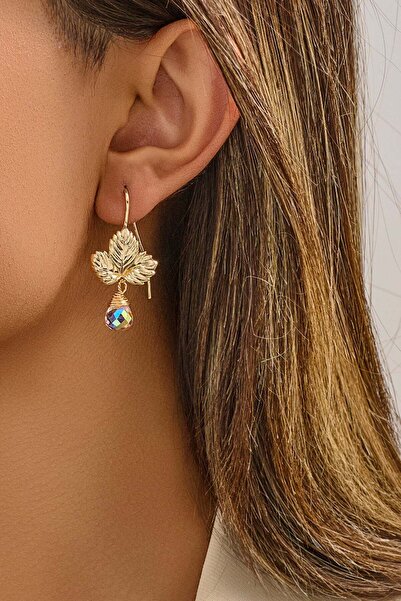 FAYRA ACCESSORIES أقراط على شكل أوراق الشجر مرصعة بالكريستال