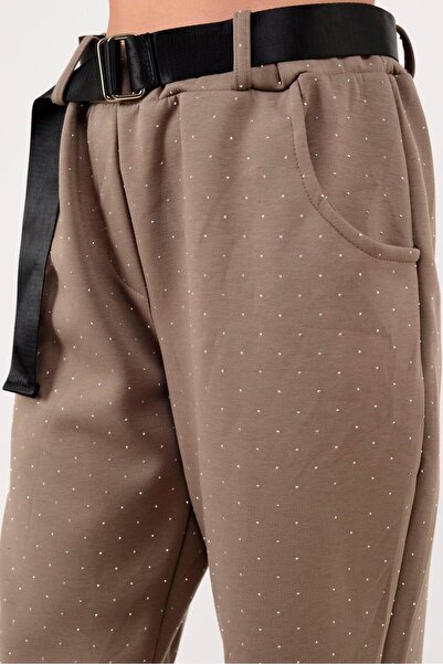 Park Moda 8614 Belt-Detail Stone-Embroidered Pants