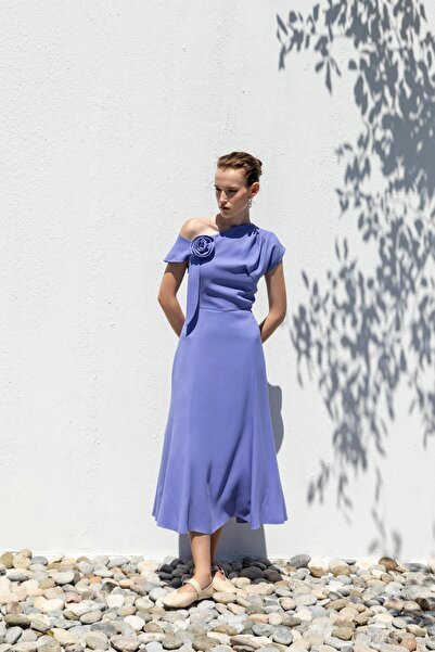 KAMEYA GÜL DESENLİ TEK OMUZ ELBİSE 26W40807