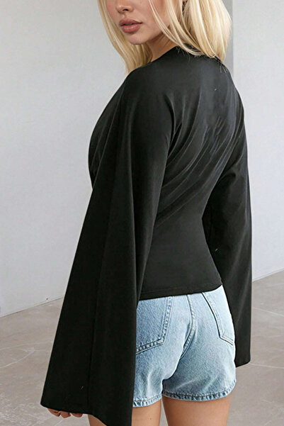 Tarz Cool Black - White 2-Pack Women's Long Sleeve Waist-Fitted Blouse