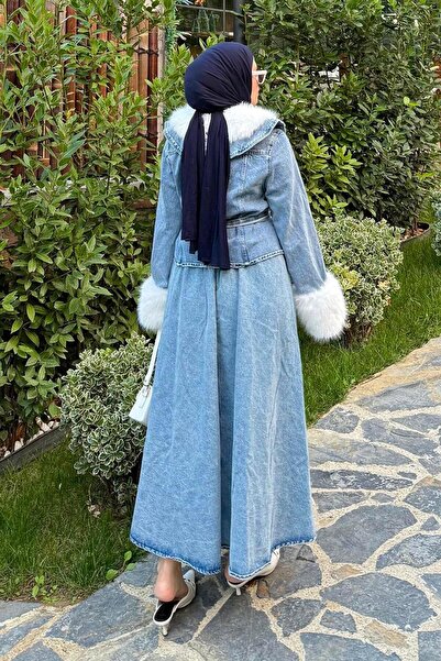 lamelif Τζιν κοστούμι με λεπτομέρειες από γούνα, μπλε τζιν