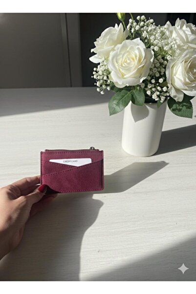 mlio Women's Multi-Compartment Burgundy Zippered Card Holder Wallet