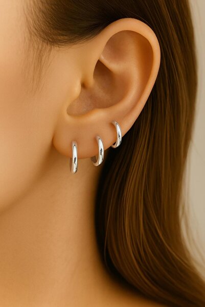 ESYURA ACCESSORIES أقراط فولاذية - طقم أقراط نسائية من الفضة المطلية بالذهب م...