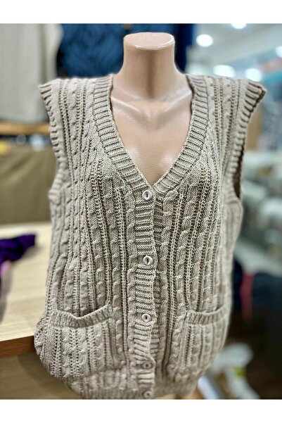 TCR Kadın Triko Düğmeli Cepli Örgü Desen Yelek