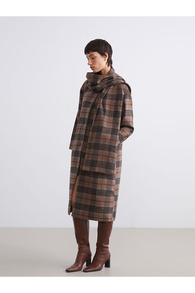 LC Waikiki Atkılı Bisiklet Yaka Ekose Kadın Kaşe Kaban