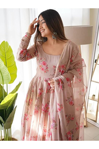 MYSMAR Peach Georgette Gown - FFT1070 | Peach