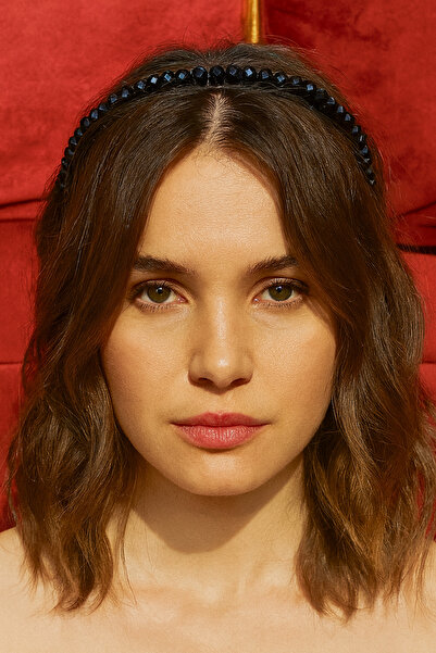 YASEMİN KAPLAN Black Crystal Stone Handcrafted Hair Crown