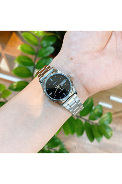 Casio Ceas de mână pentru femei Ltp-v006d-1b2udf