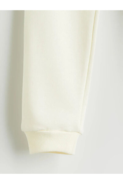 LC Waikiki Crew Neck Girl's Pajama Set